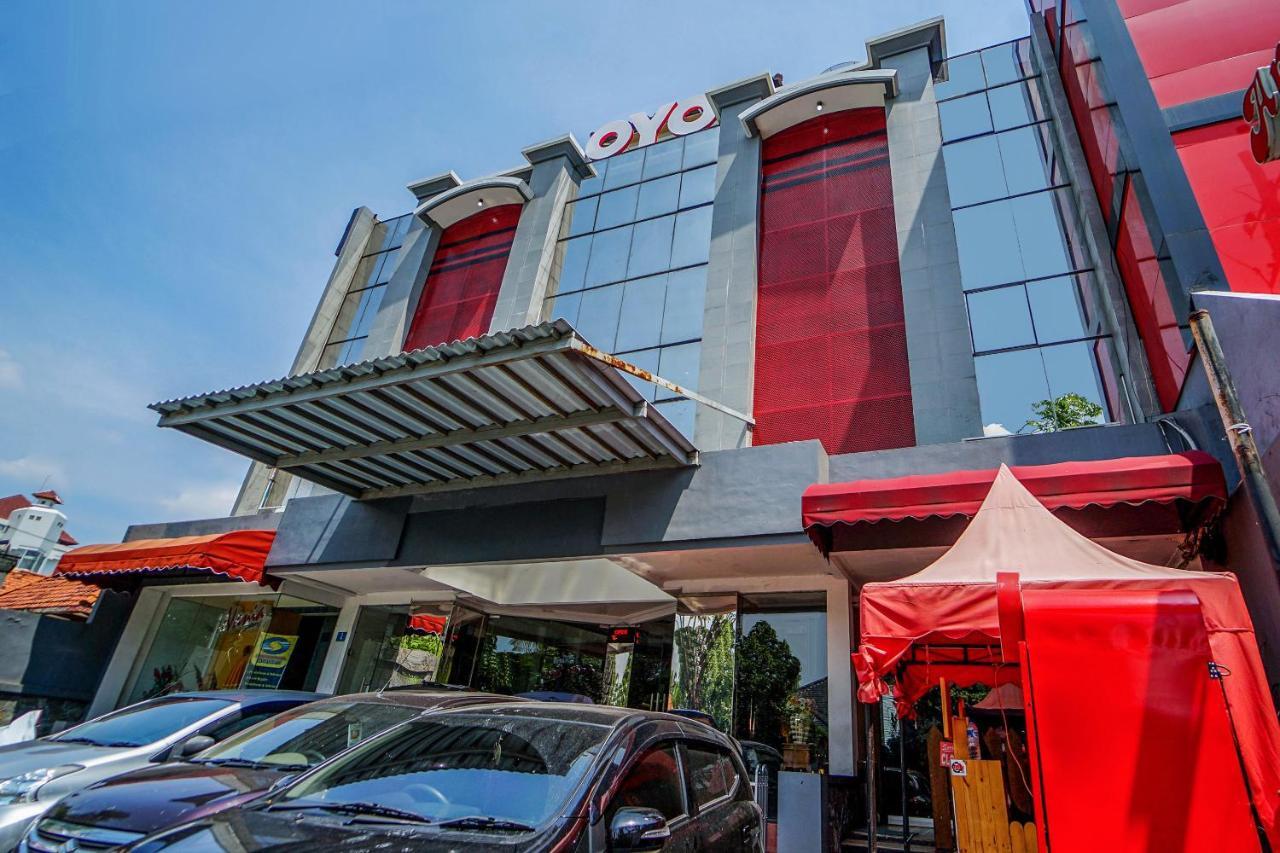Oyo 231 Hotel Andita Syariah Surabaya Dış mekan fotoğraf