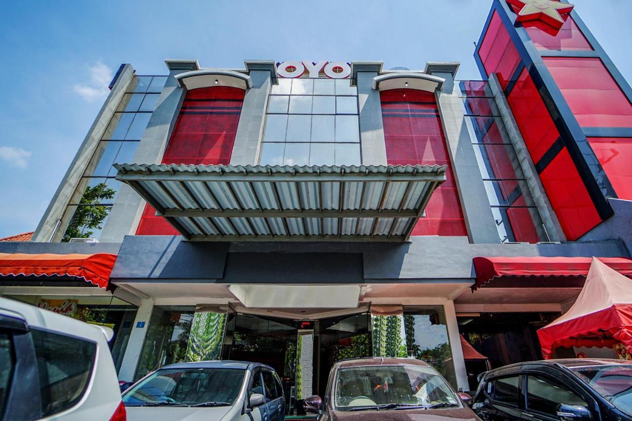 Oyo 231 Hotel Andita Syariah Surabaya Dış mekan fotoğraf