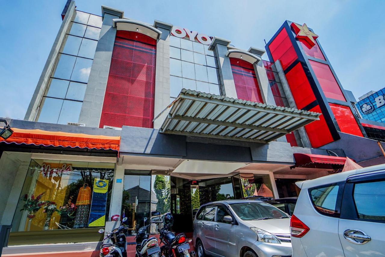 Oyo 231 Hotel Andita Syariah Surabaya Dış mekan fotoğraf