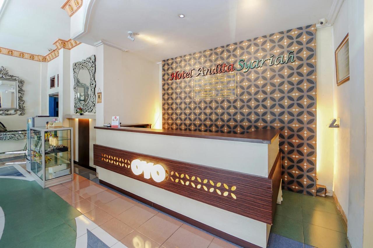 Oyo 231 Hotel Andita Syariah Surabaya Dış mekan fotoğraf